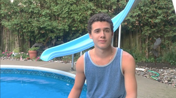 Lucas Moncada de Backyard Swim and Learn a Scarborough