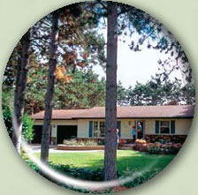 photo of defensible space in a front yard.