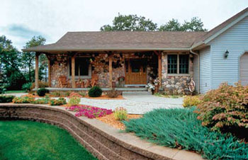 photo of a raised garden bed as an attractive, low-maintenance, and fire-resistant landscaping example.