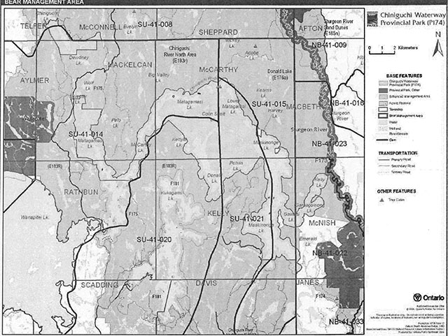 This is a bear management are map of Chiniguchi Waterway Provincial Park showing basic features, transportation and trap cabins.