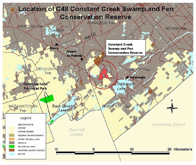 Location map of Constant Creek Swamp and Fen Conservation Reserve showing its location marked with a red circle and surrounding areas. Crown and Crown leased areas, Federal Indian Reserves, other federal land, private lands, provincial park areas, Renfrew County Forest and water bodies are also shown on the map.