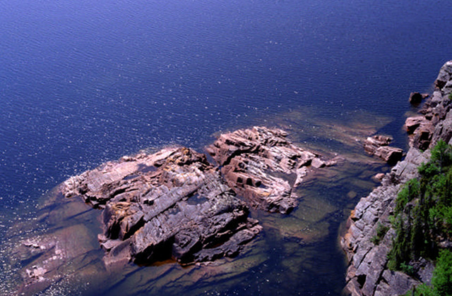 Figure 7: Rocky shoreline, Les Petits Ecrits islands