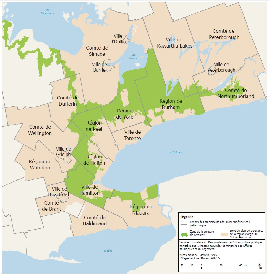 Carte montrant la zone visée par le Plan de croissance de la région élargie du Golden Horseshoe. Cette région est composée de la région de Niagara, du comté de Haldimand, de la ville de Hamilton, du comté de Brant, de la ville de Brantford, de la région de Waterloo, du comté de Wellington, de la ville de Guelph, de la région de Halton, du comté de Dufferin, de la région de Peel, du comté de Simcoe, de la ville de Barrie, de la ville d'Orillia, de la région de York, de la ville de Toronto, de la région de Durham, de la ville de Kawartha Lakes, du comté de Peterborough, de la ville de Peterborough et du comté de Northumberland. La région du Plan de croissance est définie par le Règlement de l'Ontario 416/05.