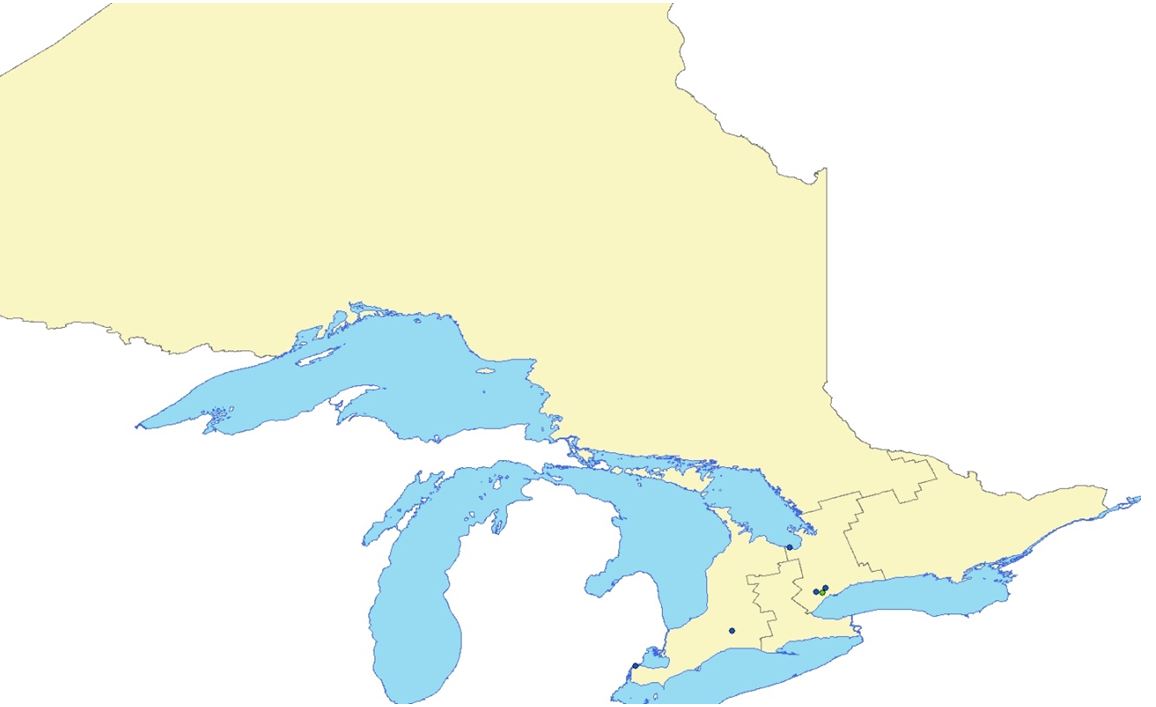 The Ontario map shows that beverage and tobacco product manufacturing facilities reporting under the Toxics Reduction Act in 2015 are located in central and western Ontario.