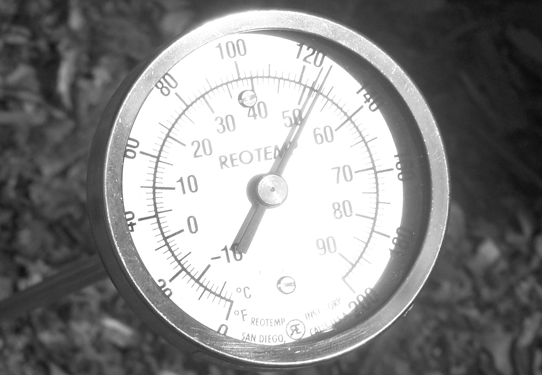 Long Stem Thermometer inserted in compost windrow recording temperature of 5°C (124°F)